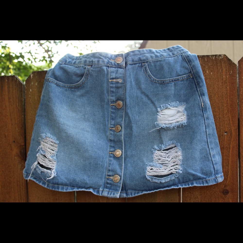 Denim skirt size M